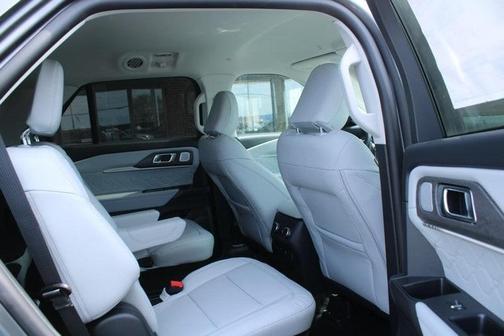 Carbonized Gray Metallic 2026 Ford Explorer Platinum