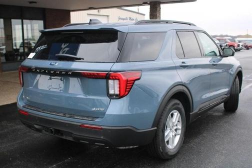 Vapor Blue Metallic 2026 Ford Explorer Active