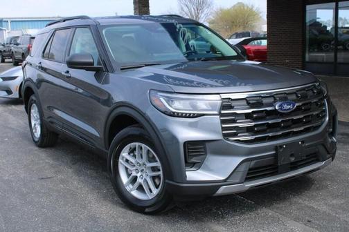 Carbonized Gray Metallic 2026 Ford Explorer Active
