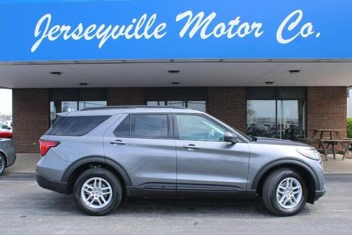 Carbonized Gray Metallic 2026 Ford Explorer Active