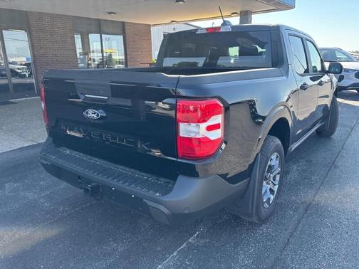 Shadow Black 2026 Ford Maverick XLT