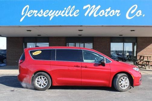 2024 Chrysler Pacifica Touring-L