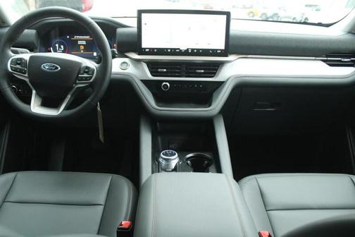 Star White 2026 Ford Explorer Active