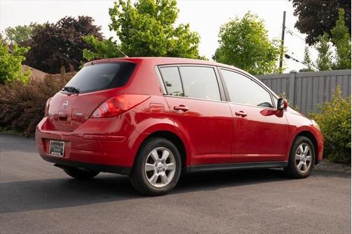 2012 Nissan Versa 1.8 S