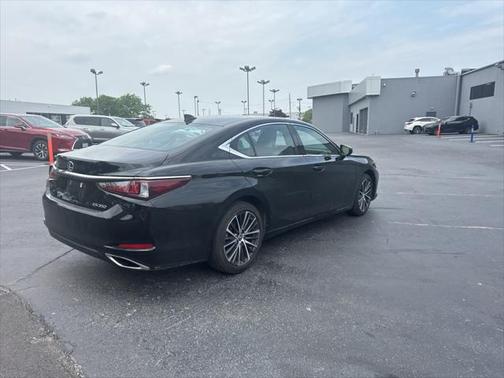2024 Lexus ES 350 Base