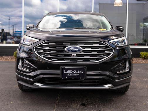 Agate Black Metallic 2019 Ford Edge Titanium