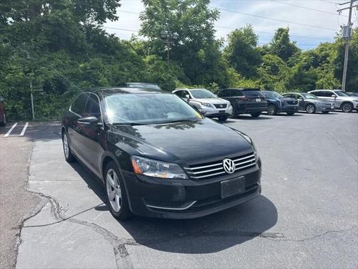 2012 Volkswagen Passat 2.5 SE