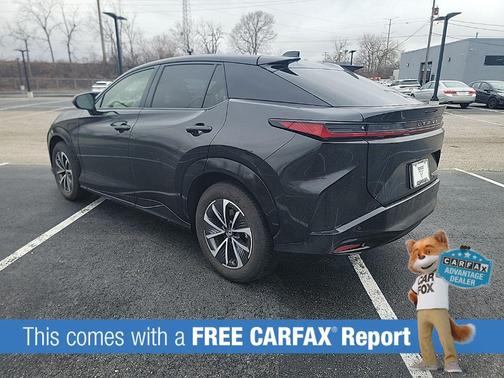 2023 Lexus RZ 450e Luxury