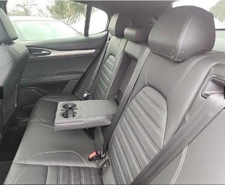 2024 Alfa Romeo Stelvio Veloce AWD