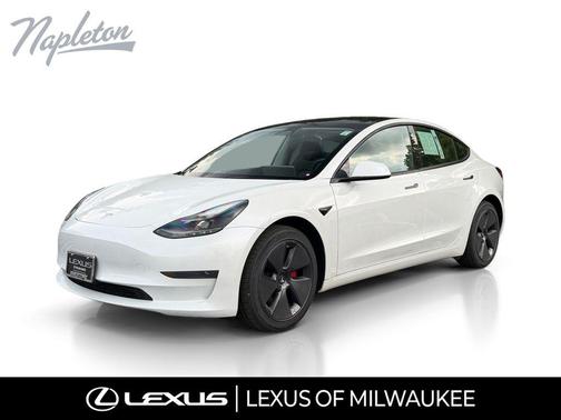 Pearl White Multi-Coat 2023 Tesla Model 3 Standard Range