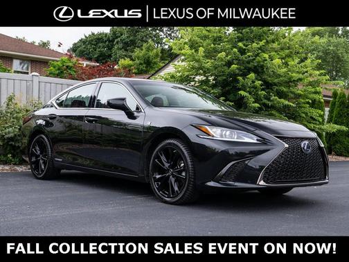 2022 Lexus ES 300h F SPORT