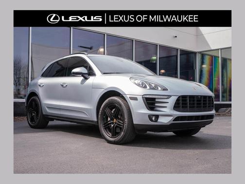 2017 Porsche Macan Macan