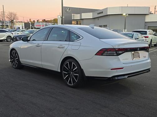 2024 Honda Accord Hybrid Touring