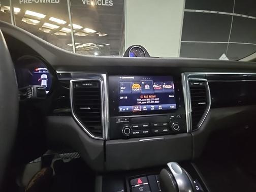 2017 Porsche Macan Base