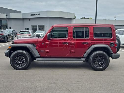 2022 Jeep Wrangler Unlimited Sport