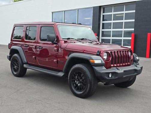 2022 Jeep Wrangler Unlimited Sport