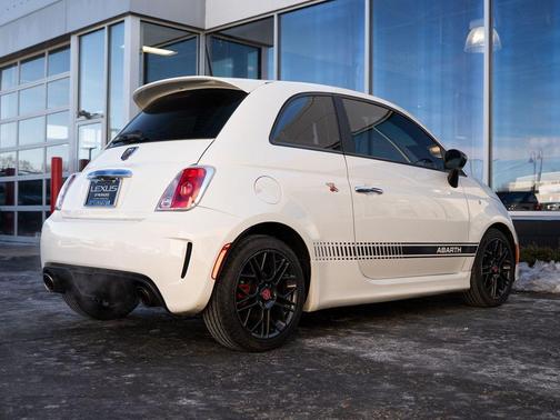 2015 FIAT 500 Abarth