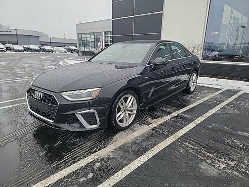 2022 Audi A4 45 S line Premium Plus