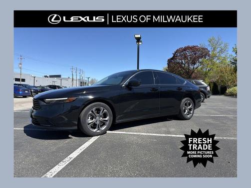 Crystal Black Pearl 2024 Honda Accord Hybrid EX-L