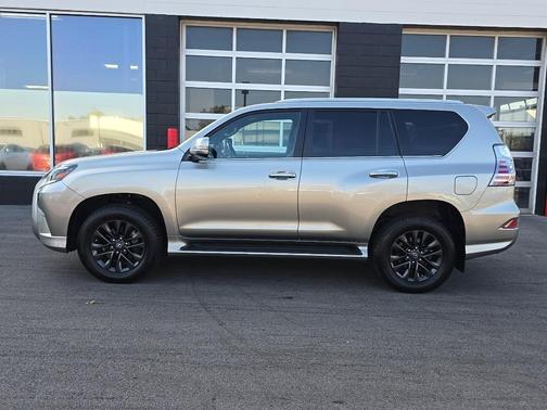 2023 Lexus GX 460 Premium