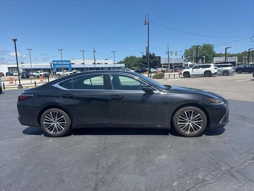 2025 Lexus ES 350 Base