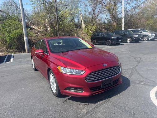 2015 Ford Fusion SE
