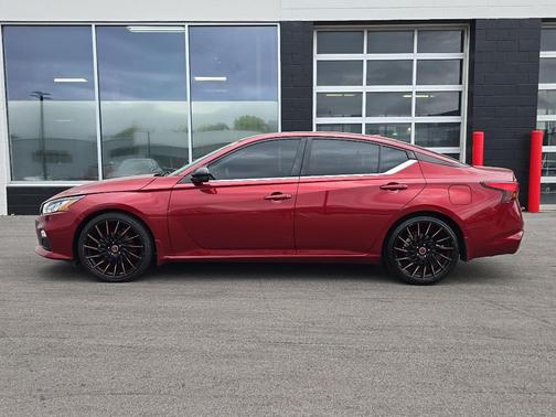 2019 Nissan Altima 2.5 SR