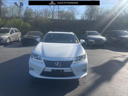 2015 Lexus ES 300h Base