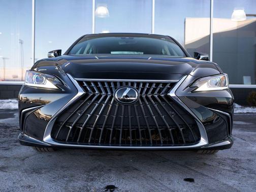 2023 Lexus ES 350 Base
