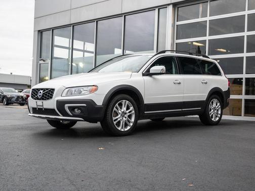 2016 Volvo XC70 T5 Premier