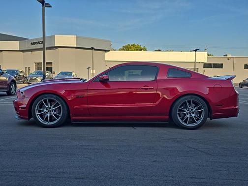 2013 Ford Mustang GT Premium