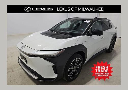 Wind Chill Pearl w/Black Roof 2023 Toyota bZ4X Limited