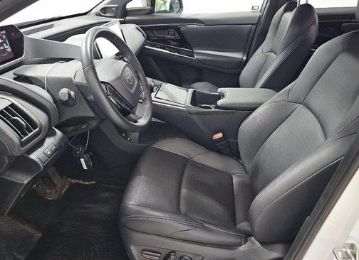 Wind Chill Pearl w/Black Roof 2023 Toyota bZ4X Limited