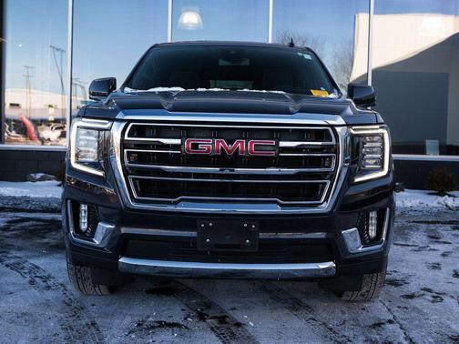 2024 GMC Yukon SLT