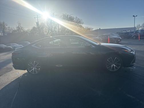 2023 Lexus ES 350 Base