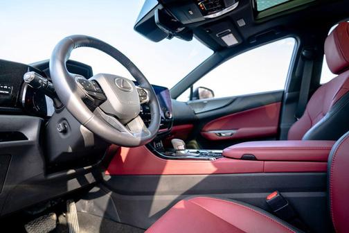 2025 Lexus NX 350h Luxury