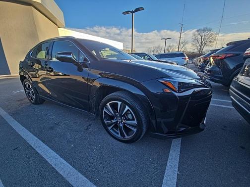 2024 Lexus UX 250h Base
