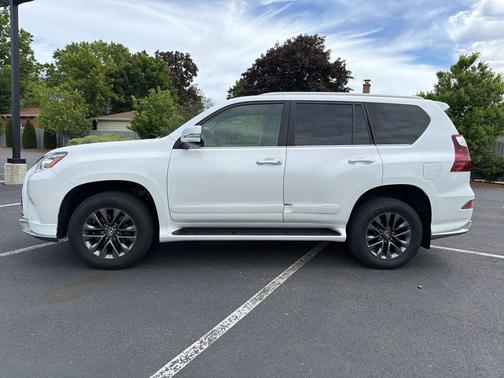 Starfire Pearl 2018 Lexus GX 460 Base