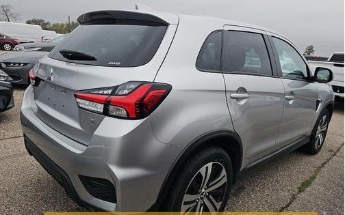 2024 Mitsubishi Outlander Sport SE