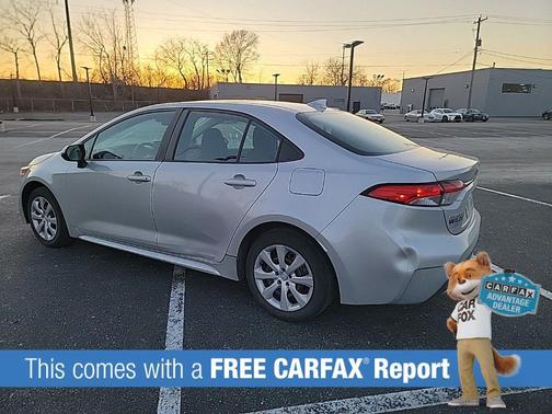 Classic Silver Metallic 2022 Toyota Corolla LE