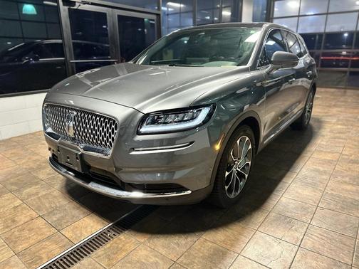 2021 Lincoln Nautilus Reserve