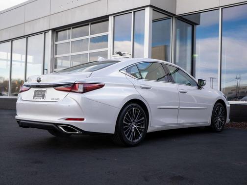 2023 Lexus ES 350 Premium