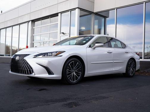 2023 Lexus ES 350 Premium