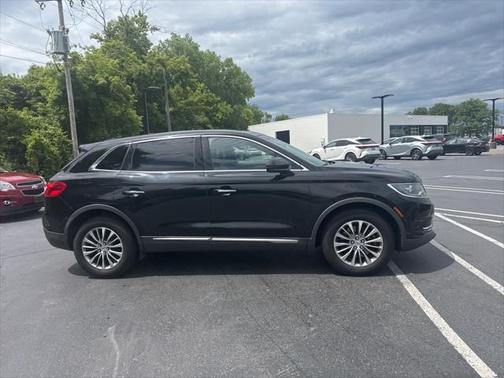 2016 Lincoln MKX Select