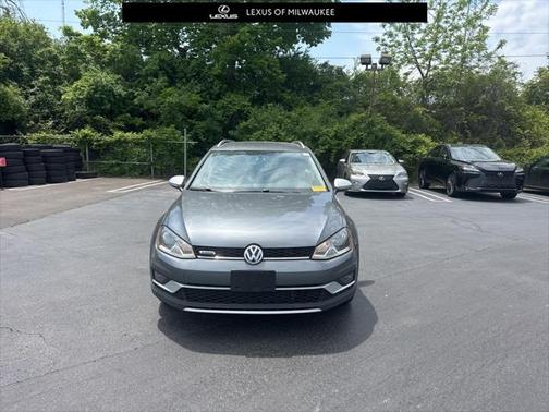 2017 Volkswagen Golf Alltrack TSI SE