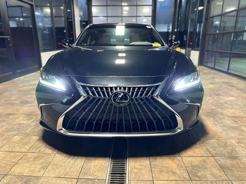 2024 Lexus ES 350 Base