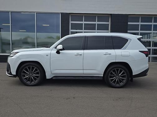 2024 Lexus LX 600 F SPORT