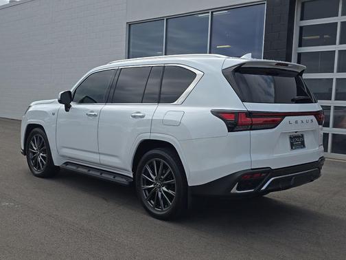 2024 Lexus LX 600 F SPORT