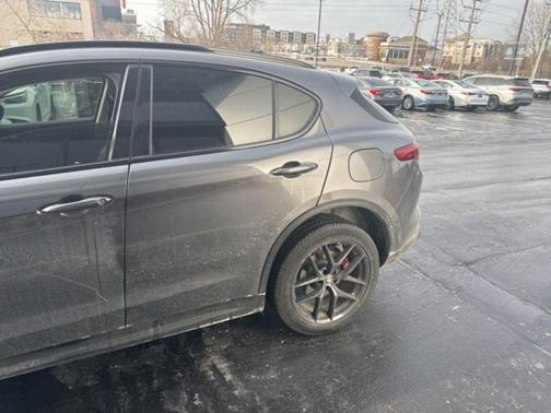 2020 Alfa Romeo Stelvio Base