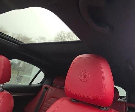 2022 Alfa Romeo Stelvio Ti